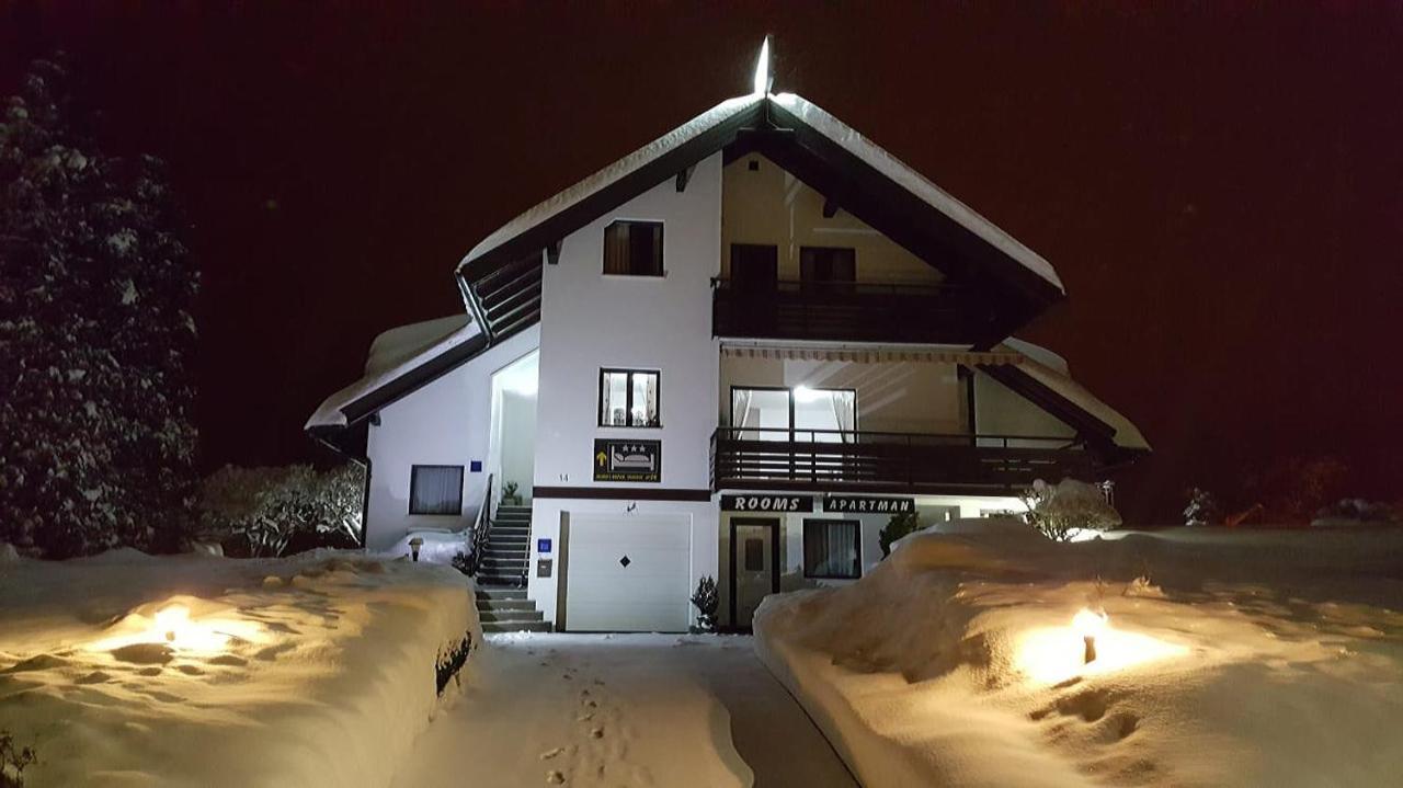 Готель Vukovic House Селище Дрежницько Екстер'єр фото